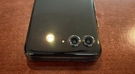 Good
													Motorola Razr (2024) - Cricket, Gray, 256 GB, 8 GB, photo 1 of 17