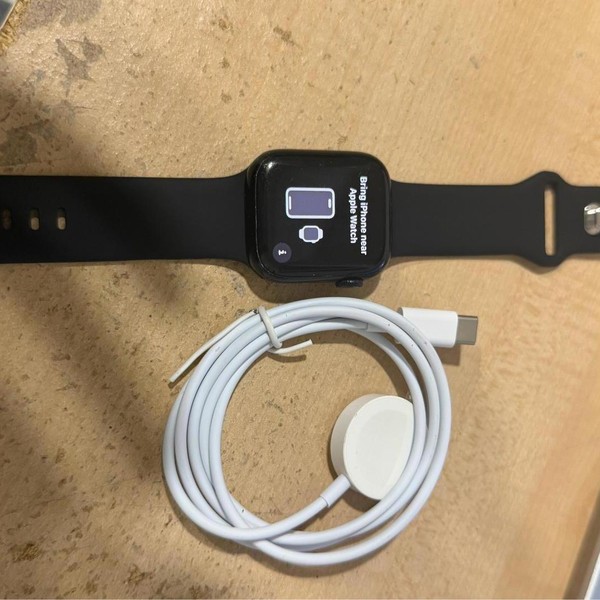 Apple Watch Series 7 41mm - Unlocked, Midnight, A2475 - Cellular, Aluminum