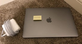 Mint
													MacBook Pro 2017 (No Touch Bar) - 13" - Gray, 128 GB, 8 GB, photo 2 of 3