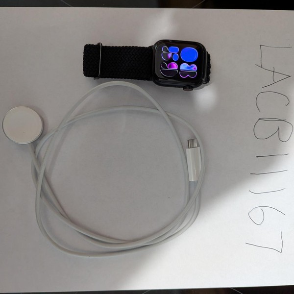 Apple Watch Series 8 41mm - Unlocked, Midnight, A2772 - Cellular, Aluminum