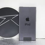 Mint Apple iPod Nano 7th Gen 2012 - 16 GB, Gray