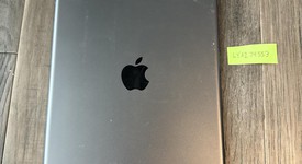 Good
													Apple iPad 7th Gen - Wi-Fi, Gray, 32 GB, A2197, photo 3 of 4