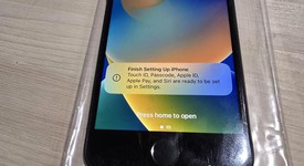 Mint
													Apple iPhone SE 3rd Gen 2022 - Unlocked, Midnight, 128 GB, A2595, photo 2 of 12