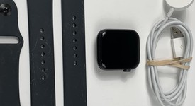 Fair
													Apple Watch Series 6 44mm - Gray, A2292 - GPS, Aluminum, photo 1 of 6