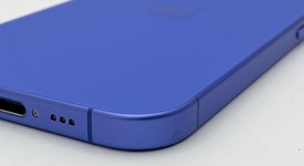 Good
													Apple iPhone 16 - Unlocked, Ultramarine, 128 GB, A3081, photo 5 of 6
