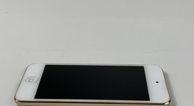 Fair
													Apple iPod Touch 7th Gen - Wi-Fi, Gold, 128 GB, photo 6 of 6