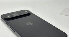 Good
													Google Pixel 9 - Unlocked, Obsidian, 128 GB, 12 GB, G2YBB, photo 4 of 6