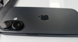 Good
													Apple iPhone 16 - AT&T, Black, 128 GB, A3081, photo 5 of 7