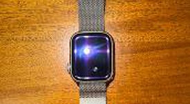 Good
													Apple Watch Series 7 41mm - Unlocked, Gold, A2475 - Cellular, Stainless, photo 1 of 11