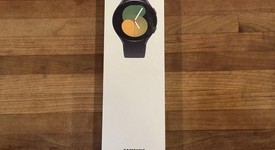 New
													Samsung Galaxy Watch5 - T-Mobile, Graphite, 40mm, photo 1 of 2