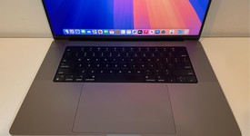 Good
													MacBook Pro 2021 - 16" - Apple M1 Max, Gray, 1 TB, 64 GB, photo 4 of 6