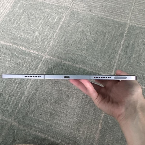 Apple iPad Pro 12.9 inch 6th Gen 2022 - Verizon, 128 GB, Gray