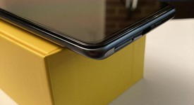 Mint
													Xiaomi Poco F3 - Unlocked Non-US, Black, 256 GB, 8 GB, photo 3 of 23