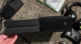 Good
													Xbox One (2013) - Black, 500 GB, photo 3 of 9