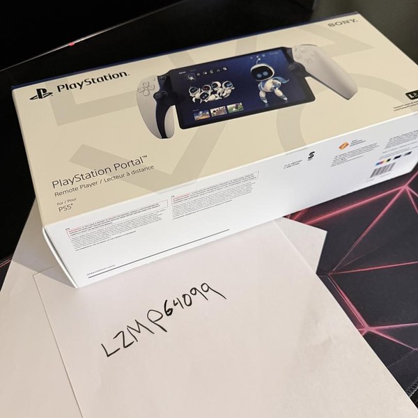 PlayStation Portal Remote Player - White