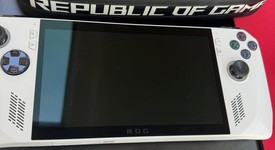 Good
													Asus ROG Ally 7" - Z1 Extreme, White, 512 GB, 16 GB, Ryzen Z1 Extreme, photo 2 of 3