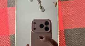 Good
													Apple iPhone 13 Pro Max - AT&T, Gold, 128 GB, A2484, photo 1 of 7