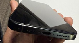 Mint
													Apple iPhone 16 Pro Max - Unlocked, Black, 256 GB, A3084, photo 4 of 10