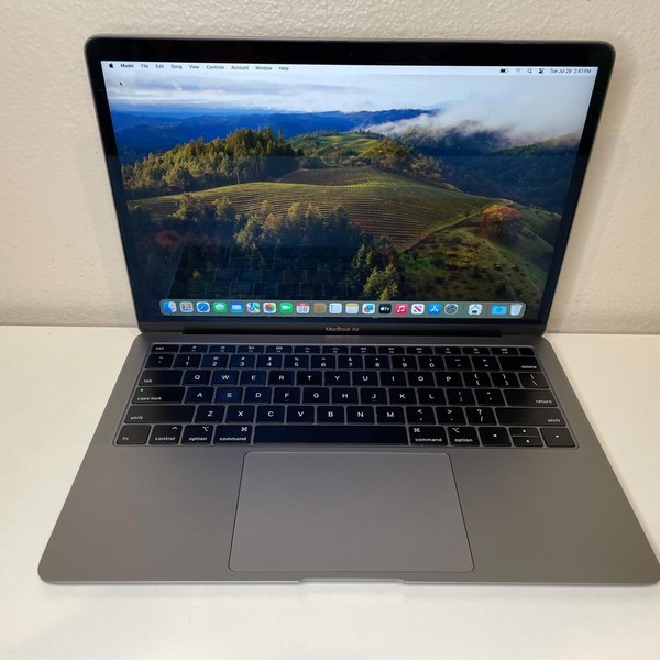 MacBook Air 2019 - 13 inch - 256 GB, Gray, 8 GB, Intel Core i5