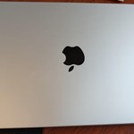 Mint MacBook Pro Late 2023 (M3) - 14 inch - 1 TB, Silver, 18 GB, Apple M3 Pro 12-core, 18-core GPU