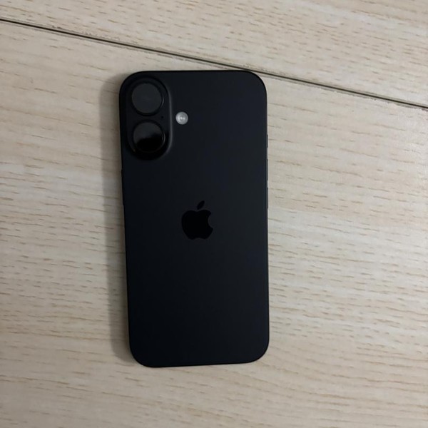 Apple iPhone 16 - T-Mobile, 128 GB, Black, A3081