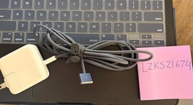 Good
													MacBook Air 2022 - 13" - Apple M2, Midnight, 256 GB, 16 GB, photo 1 of 17
