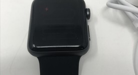 Good
													Apple Watch Series 3 42mm - Unlocked, Gray, A1861, Nike, photo 3 of 4