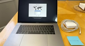 Good
													MacBook Pro 2018 (With Touch Bar) - 15" - I7, Gray, 512 GB, 32 GB, photo 2 of 8