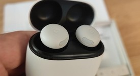 Used
													Google Pixel Buds Pro 2 - Porcelain, photo 5 of 6