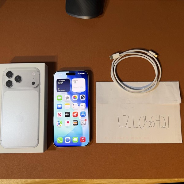 Apple iPhone 17 Pro Max - Unlocked, 256 GB, Silver, A3257