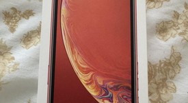 Mint
													Apple iPhone Xr - Unlocked, Coral, 64 GB, A1984, photo 5 of 7