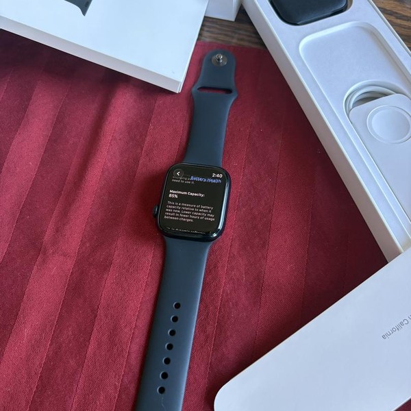 Apple Watch Series 7 45mm - Midnight, A2474 - GPS, Aluminum
