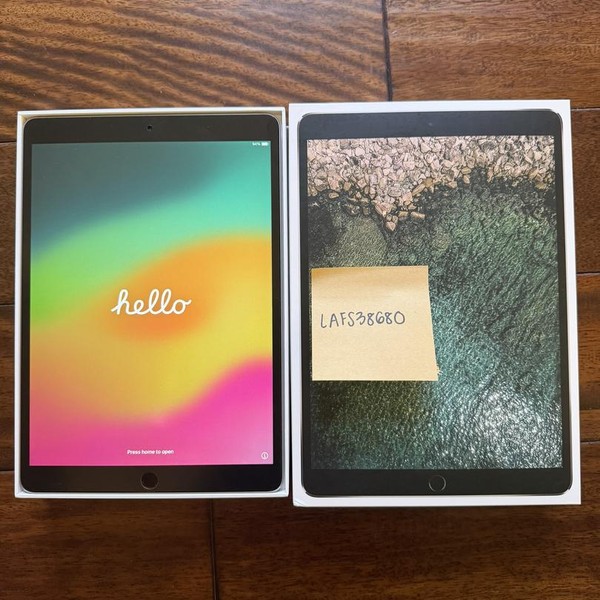 Apple iPad Pro 10.5 inch - Wi-Fi, 64 GB, Gray