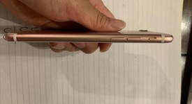 Good
													Apple iPhone 7 - Sprint, Rose Gold, 128 GB, A1660, photo 4 of 8