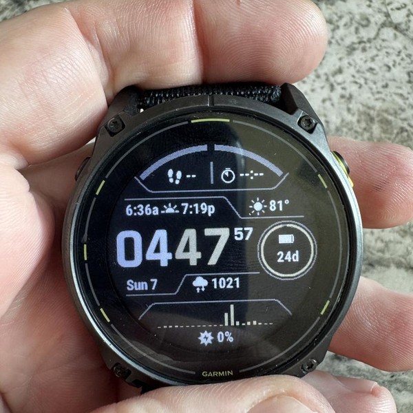 Garmin Enduro 3 - Carbon Gray