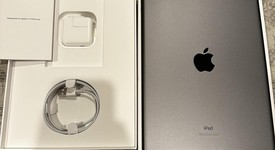 Good
													Apple iPad 7th Gen - Wi-Fi, Gray, 32 GB, A2197, photo 2 of 9