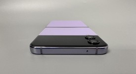 Good
													Samsung Galaxy Z Flip4 5G - AT&T, Purple, 128 GB, 8 GB, SM-F721U, photo 3 of 8