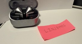 Used
													Samsung Galaxy Buds3 Pro - Silver, photo 4 of 4