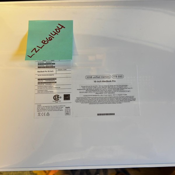 MacBook Pro 2021 - 16 inch - 1 TB, Gray, 32 GB, Apple M1 Pro 10-core