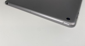 Good
													Apple iPad 6th Gen - Wi-Fi, Gray, 32 GB, A1893, photo 3 of 12