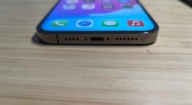 Fair
													Apple iPhone 13 Pro Max - Unlocked, Graphite, 512 GB, A2484, photo 3 of 12