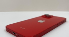 Mint
													Apple iPhone 14 - Unlocked, Red, 128 GB, A2649, photo 4 of 5