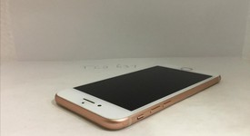 Good
													Apple iPhone 8 - Unlocked, Gold, 64 GB, A1863, photo 4 of 7