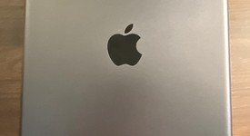 Mint
													Apple iPad 9th Gen - Unlocked, Gray, 64 GB, A2603, photo 3 of 8