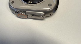 Good
													Apple Watch Ultra 49mm - Unlocked, Titanium, A2622, photo 3 of 9