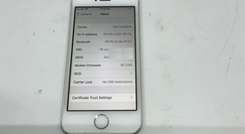 Good
													Apple iPhone SE 1st Gen 2016 - Unlocked, Silver, 32 GB, A1723, photo 3 of 10