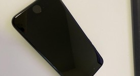 Good
													Apple iPhone SE 2nd Gen 2020 - Unlocked, Black, 64 GB, A2275, photo 3 of 7