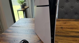 Mint
													PlayStation 5 Slim Digital Edition (2023) - White, 1 TB, photo 1 of 3