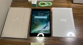 Good
													Apple iPad Mini 3 - Unlocked, Gray, 64 GB, A1600, photo 1 of 5