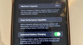 Good
													Apple iPhone 11 - AT&T, White, 64 GB, A2111, photo 3 of 18